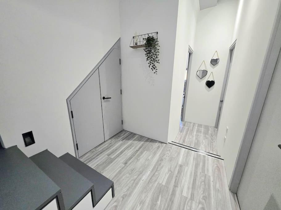 Appartamento Modern Duplex Penthouse Panoramic Views & Parking Bradford  Esterno foto